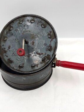 Vintage Metal Stovetop Popcorn Popper With Red Wooden Crank Handle Nostalgia